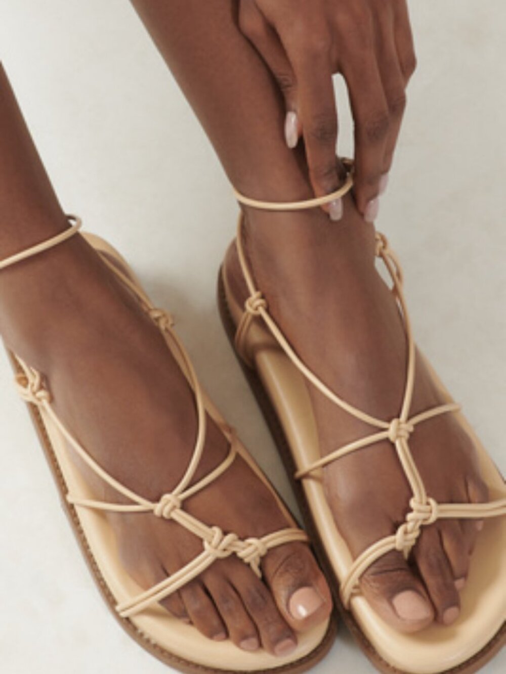 SCHUTZ Calabria Sporty Sandals, Cream, Size US 7/EU 38
